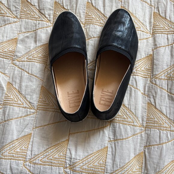 Frye Melanie Slip-On Black Leather Women’s Size 6 - Picture 11 of 11